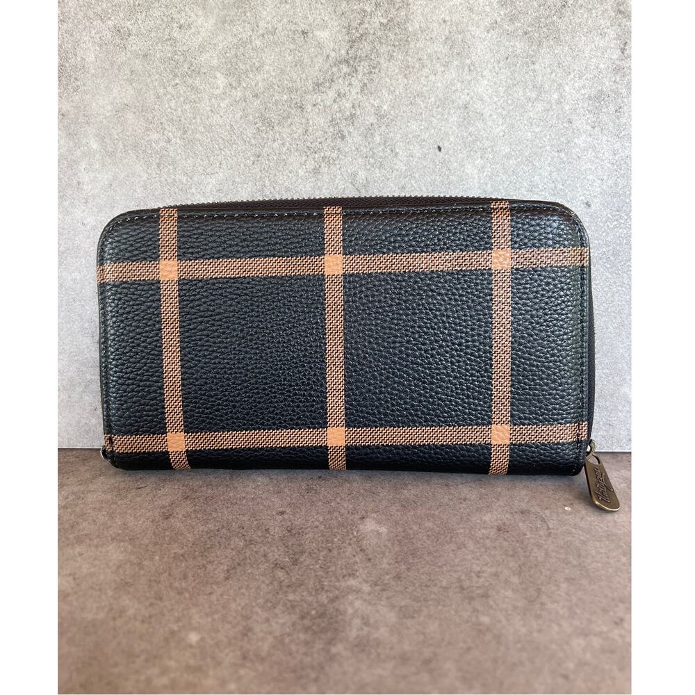 Thirty-One All about the benjamins wallet Rare discontinued window pane plaid